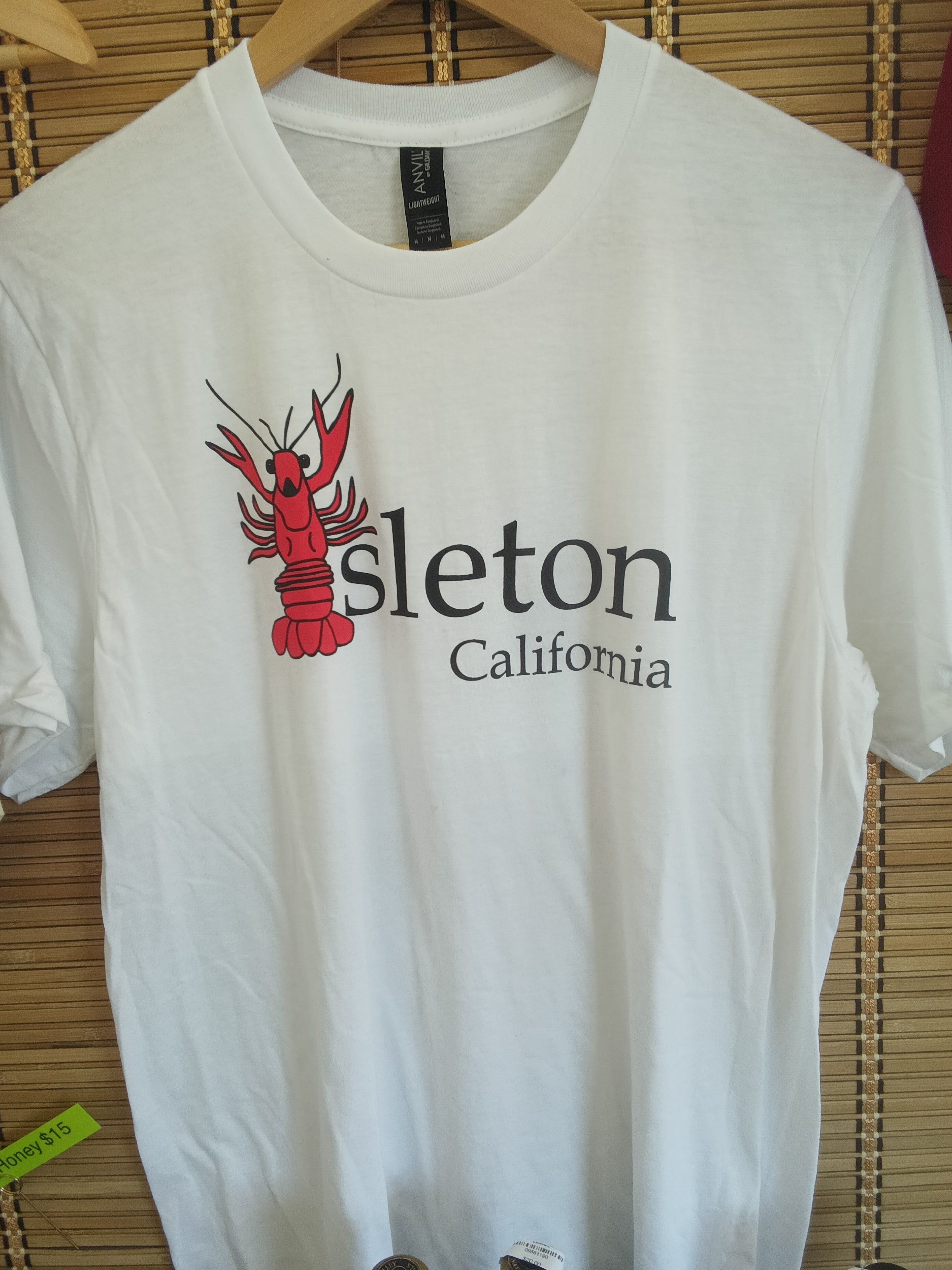 Isleton T-shirt